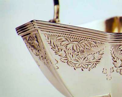 Kosz na cukier, Jerzy III, detal przedstawiający dekorację w jasnym szlifie autorstwa Henry